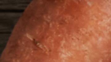 Aunque tiene sencillos ingredientes, la sopa de pollo es rica en nutrientes que ayudan al cuerpo a recuperarse.