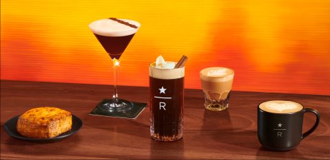 Starbucks le da un toque diferente a las bebidas con la hot honey.