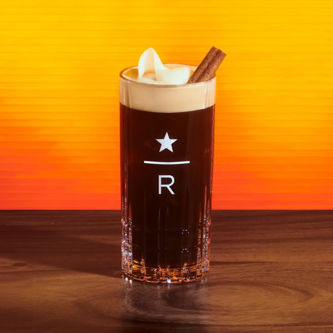 Spritz de jengibre y miel caliente Starbucks Reserve