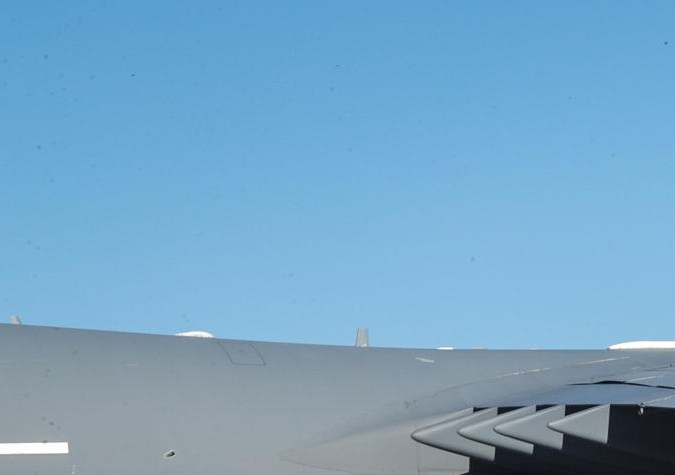 Donald Trump comienza la deportaciones y recurre a los aviones militares