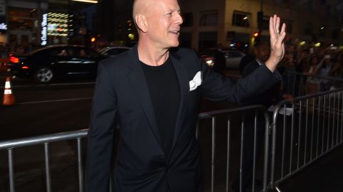 En medio de la batalla contra la demencia frontotemporal que padece, Bruce Willis reapareció.