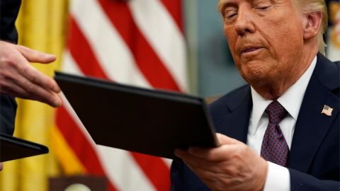 Donald Trump retira a EE.UU. de la OMS, pero la ONU insta a reconsiderar la decisión