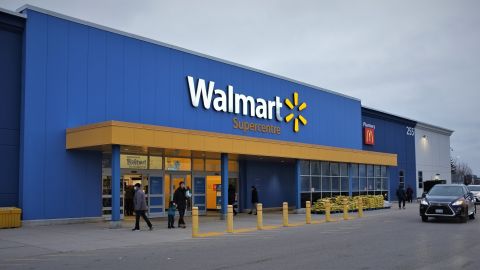Tiendas Walmart comenzó el 2025 renovando sus estantes con productos atractivos.