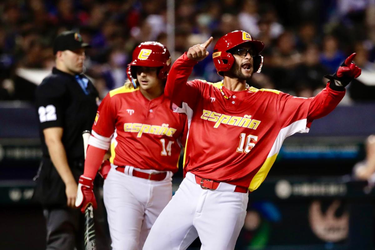 España se apoya en el talento latinoamericano para crecer en el béisbol