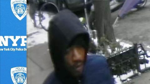Sospechoso de atacar a una mujer en Brooklyn, NYC.