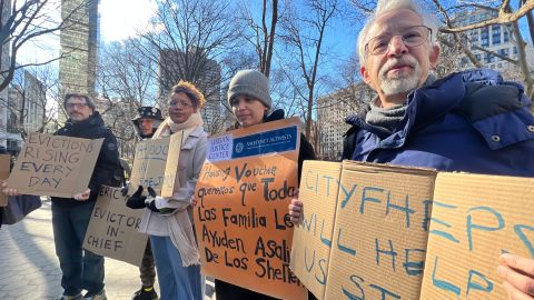 Batalla en la corte para que Administración Adams implemente expansión de programa de vales de vivienda