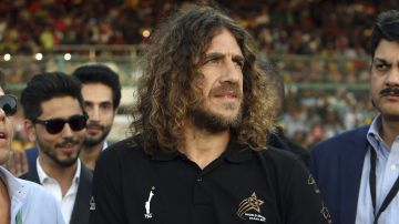 Carles Puyol volvió a los terrenos de juego en la "Noche Amarilla" en Ecuador