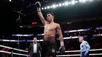 Dmitry Bivol apuesta por una tercera pelea contra Artur Beterbiev.