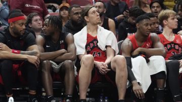 Los jugadores de Toronto Raptors fueron partícipes de la abucheada en el Scotiabank Arena.