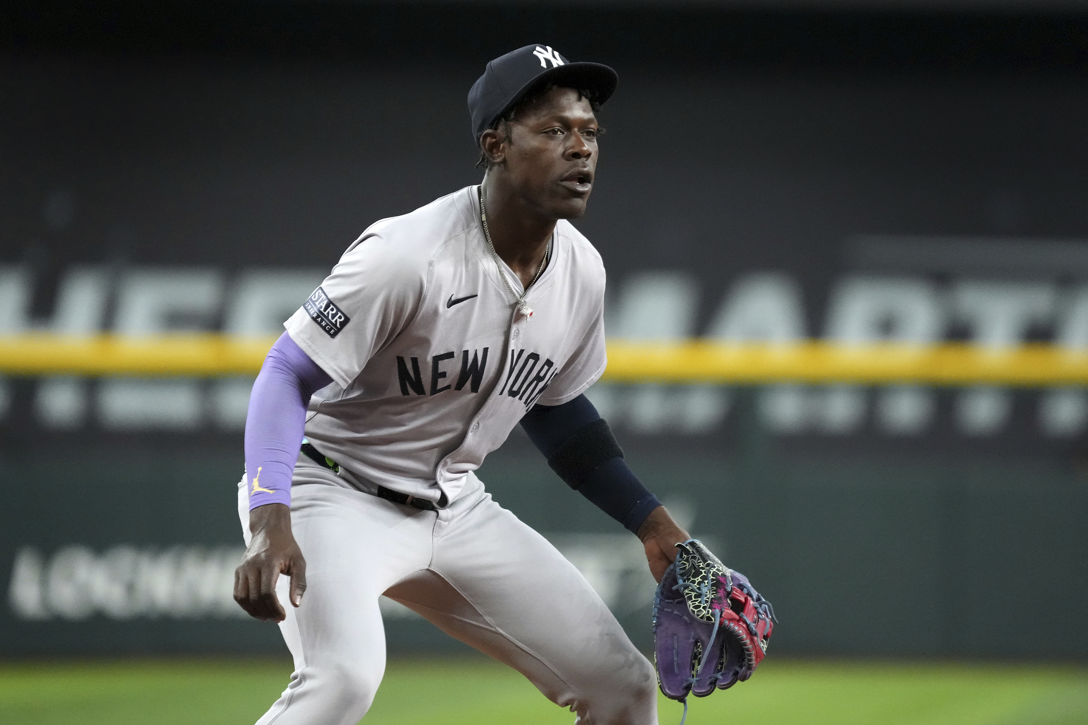 Jazz Chisholm jugará en la segunda base este 2025.