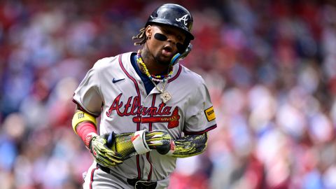 Ronald Acuña Jr. durante un encuentro en 2024 ante Philadelphia Phillies.