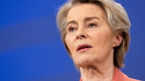 Según Von der Leyen, los aranceles son impuestos: malos para las empresas, peores para los consumidores.