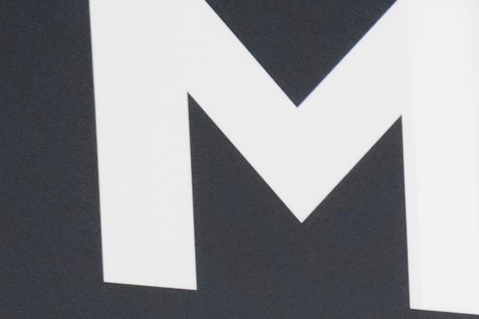 Bianca Censori y Kanye West causaron controversia en la alfombra roja de los Grammy 2025.