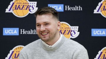 Patrick Mahomes furioso por el cambio de Luka Doncic a Lakers: "Me dolió el corazón"