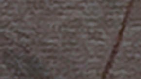 Los equipos de rescate recuperan una parte de un helicóptero Black Hawk cerca del lugar en el río Potomac donde se produjo una colisión en el aire entre un avión de American Airlines.