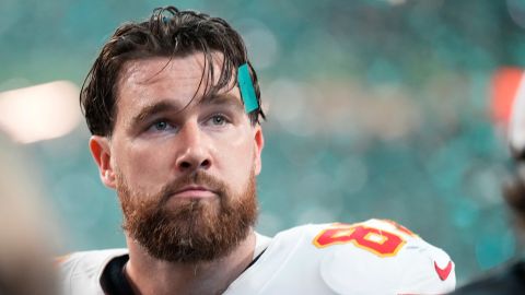 Travis Kelce posterior a la derrota ante Philadelphia Eagles en el Super Bowl LIX.