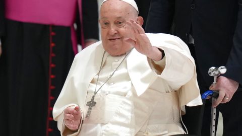 El papa viene de sufrir un caso agudo de neumonía en 2023.