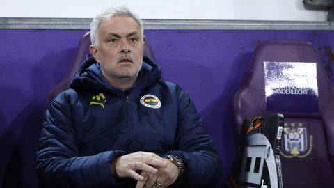 Galatasaray denunciará penalmente a Mourinho por racismo: "Saltaban como monos"