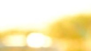 El hombre se puso agresivo mientras estaba detenido y quitó una madera con clavos.