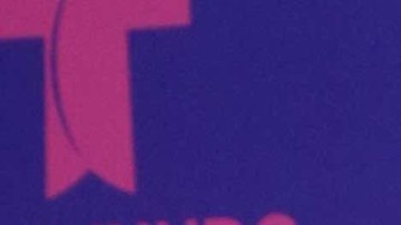 Ángela Aguilar junto a su padre Pepe.