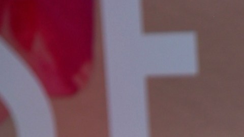 Aylín Mujica, presentadora de televisión y conductora de La Mesa Caliente.