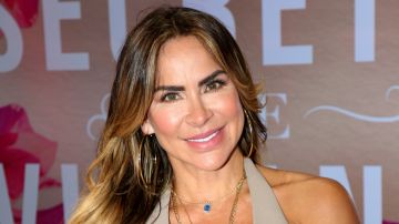 Aylín Mujica, presentadora de televisión y conductora de La Mesa Caliente.