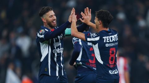 Óliver Torres y Sergio Ramos con Rayados de Monterrey.