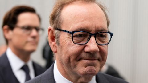 Kevin Spacey no pudo recuperar la casa ni impedir su subasta.