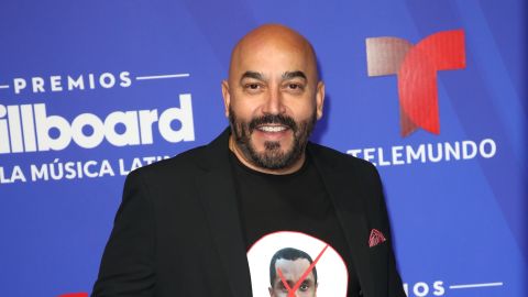 Lupillo Rivera, cantante de música regional mexicana.