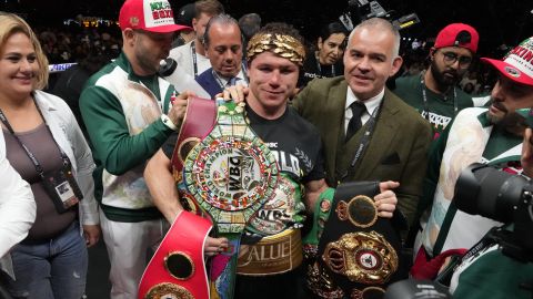 Saul "Canelo" Alvarez luego de vencer a John Ryder.