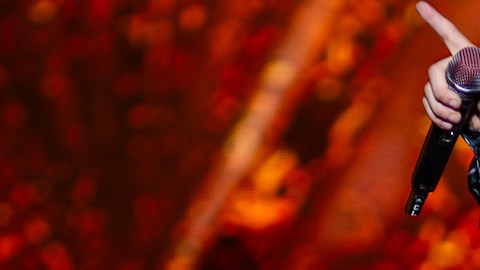 Carin León explicó el motivo por el que no fue a los premios Grammy.