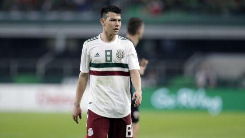 Hirving Lozano durante un partido con la selección mexicana.