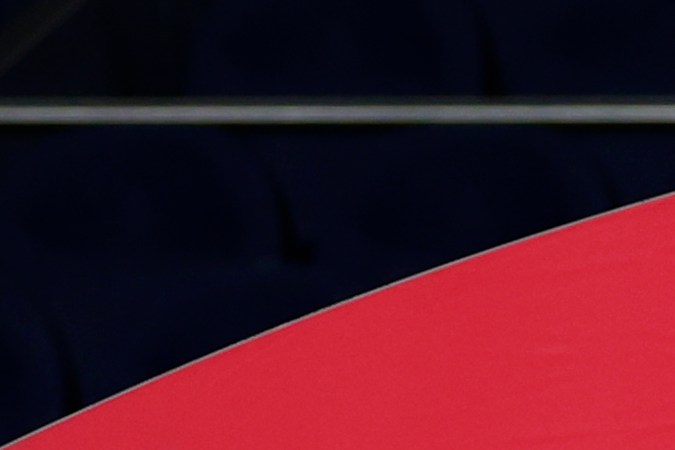 Real Madrid y Barcelona continúan en el torneo local y podrían enfrentarse en una hipotética final.