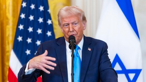 Donald Trump reafirma determinación de poner fin a la guerra en Ucrania