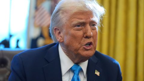 Trump no dice que no deportará al príncipe Harry: "Ya tiene suficientes problemas con su mujer"
