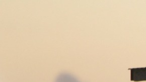 Foto satelital muestra cómo Trump amplía el centro de detención de migrantes en Guantánamo