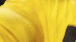 LeBron James y Luka Doncic durante el partido entre los Lakers y los Clippers.