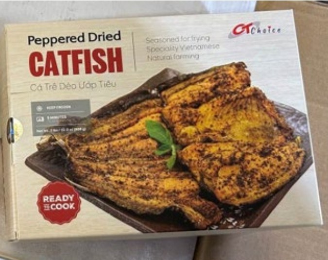Para facilitar la identificación del producto, el FSIS publicó una imagen del empaque de pescado congelado.