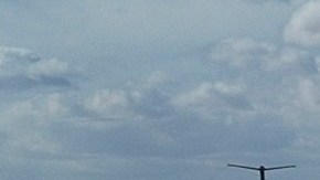 Se casaron en pleno puente fronterizo entre EE.UU. y México por una visa