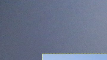 Salió con un megáfono a la calle durante redada de ICE para alertar a migrantes