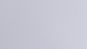 Se ven velas, una de ellas con la foto del papa Francisco, frente al Policlínico Agostino Gemelli en Roma, el viernes 14 de febrero de 2025, donde el papa Francisco se encuentra hospitalizado para someterse a algunas pruebas de diagnóstico necesarias y continuar con su tratamiento contra la bronquitis.