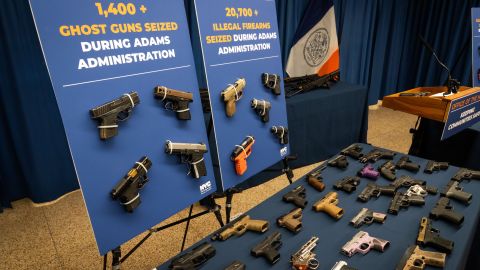 Más de 20,000 armas de fuego se han retirado de las calles de NYC desde enero de 2021