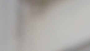 "La triste realidad es que la homofobia y la transfobia son a menudo las razones por las que los jóvenes LGBTQIA+ terminan sin hogar y en acogida”, declaró la concejal Crystal Hudson.