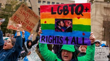 "Woke" se usa para designar la "sensibilidad hacia las injusticias".