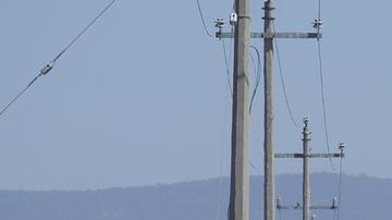 Restos humanos, ropas y más de 200 pares de zapatos fueron localizados en el crematorio clandestino.