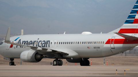 En el avión viajaban 172 pasajeros y 6 tripulantes, no se reportaron heridos de gravedad.