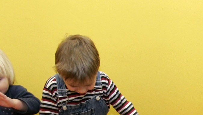 La mujer reconoció que le jaló el cabello intencionalmente.