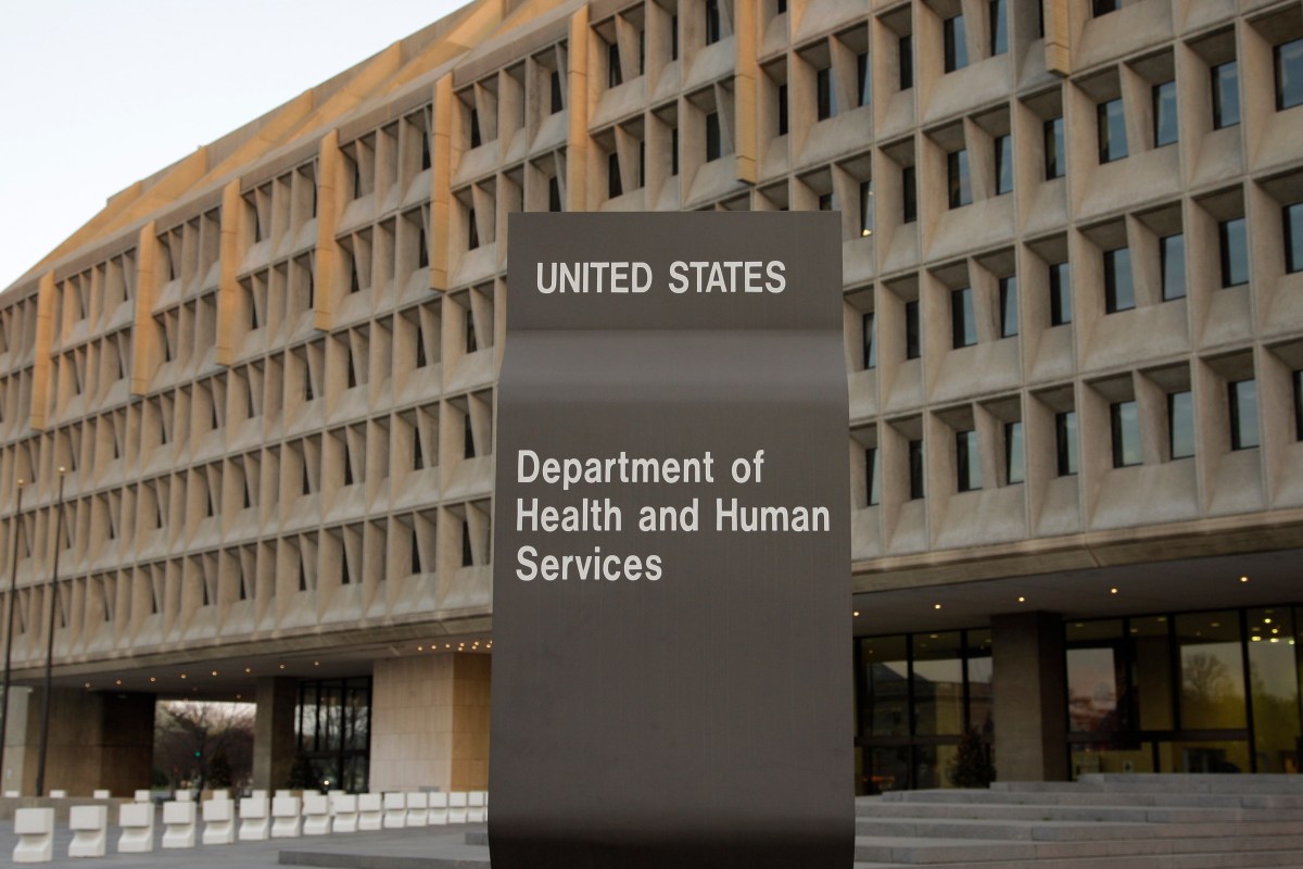 Estados Unidos contrata a un investigador escéptico para dirigir estudio sobre vacunas