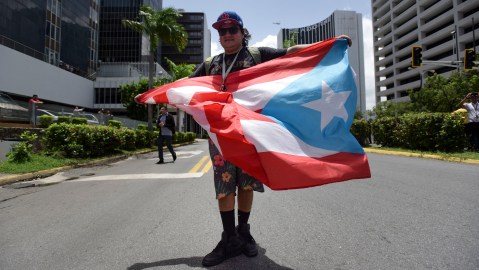 Protesta en San Juan contra la Junta de Control Fiscal