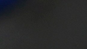 Kylian Mbappé saluda a Carlo Ancelotti durante un partido de LaLiga española.